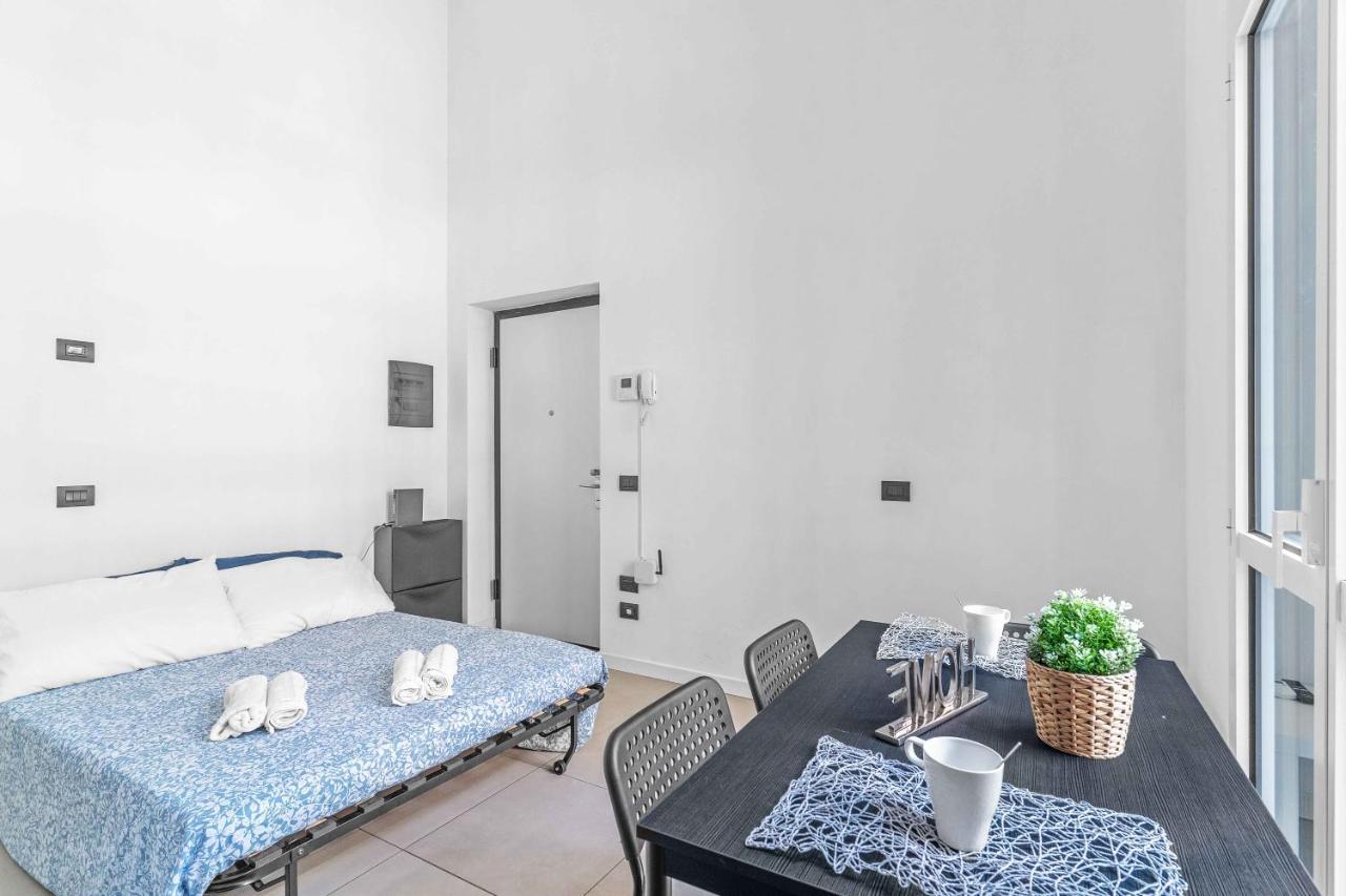 Cos54 - Exclusive Apartment With Garden In Mailand Exterior foto